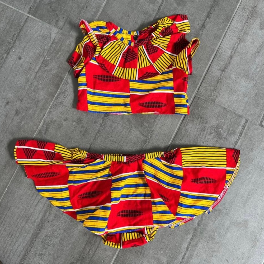 Little ladies boutique handmade sz 2 custom África Moana Red unique set skirt